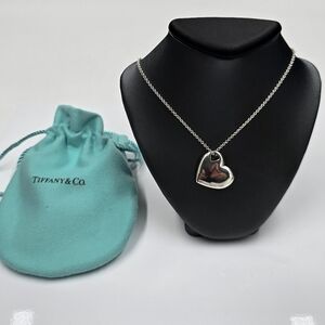 Tiffany & Co Cutout Double heart necklace